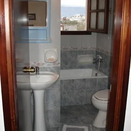 Elena Apartment *